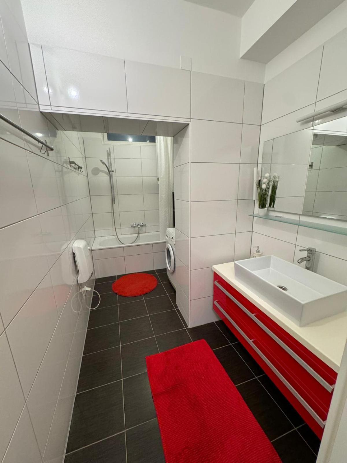 Elegant Apartament In Central Location Graz-Free Parking Γκρατς Εξωτερικό φωτογραφία