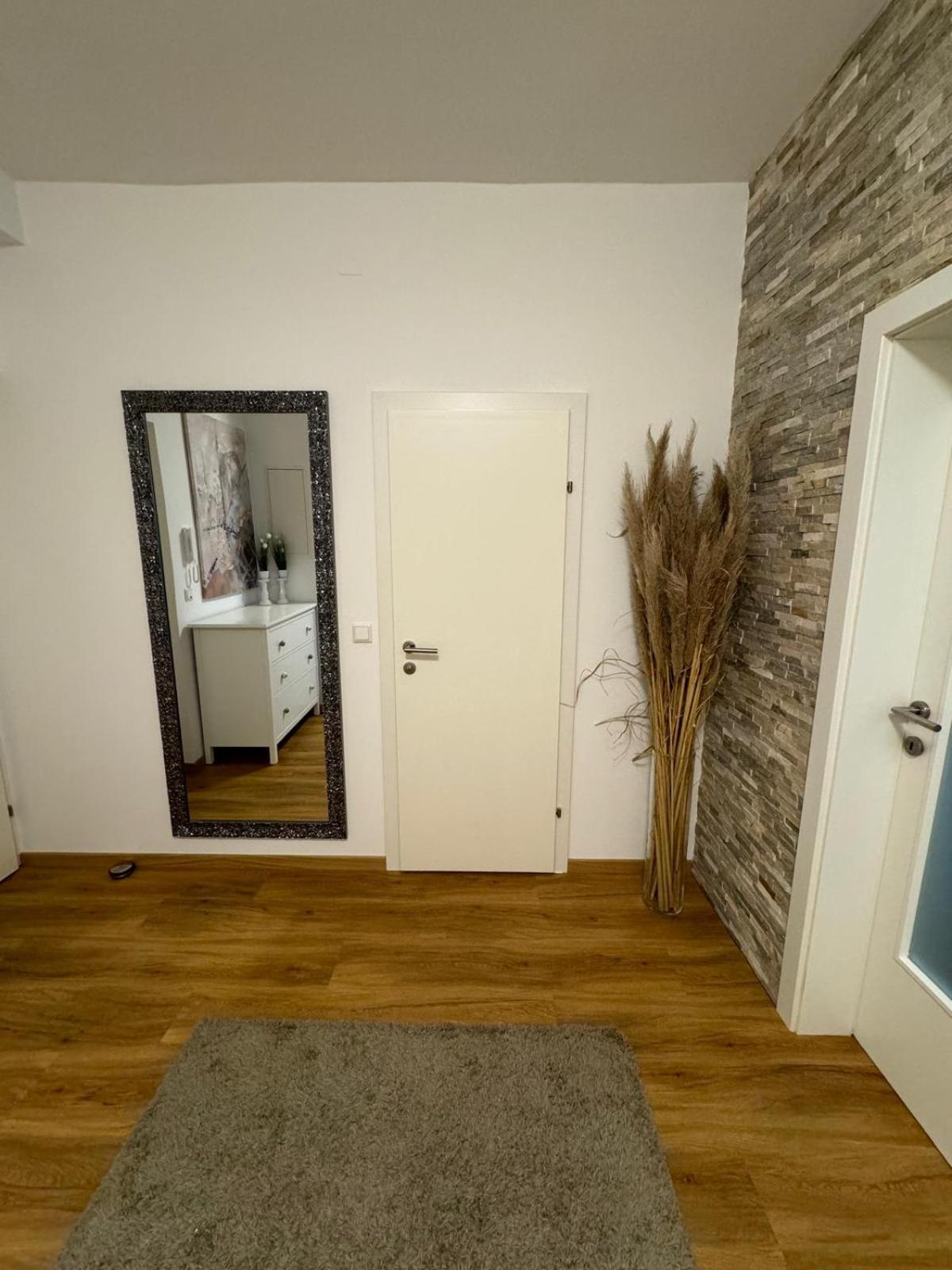 Sunny And Elegant Apartament In Central Location Γκρατς Εξωτερικό φωτογραφία